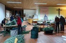 21.11.2024 Adventkranzbinden